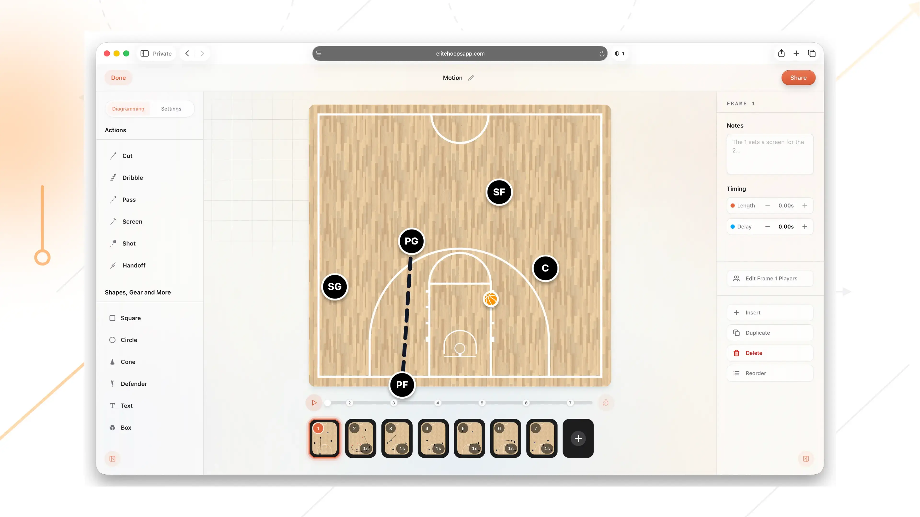 Basketball play designer on the web in Elite Hoops.